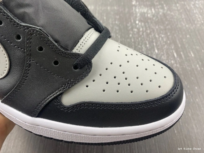 1st Kicks Retro Low Trendy 705329- 1 Shadow Jordan 777 1126